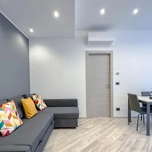  Appartamento Trilocale Super Ristrutturato